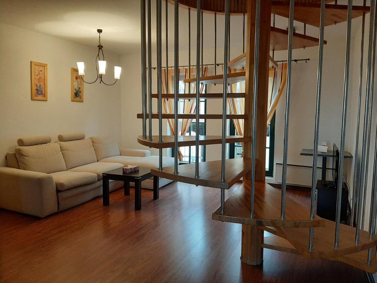 Apartamenty Portowe Mikołajki Екстериор снимка
