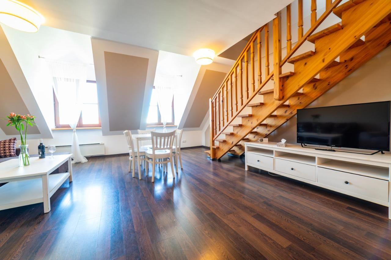Apartamenty Portowe Mikołajki Екстериор снимка