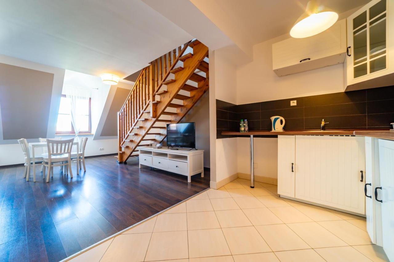 Apartamenty Portowe Mikołajki Екстериор снимка
