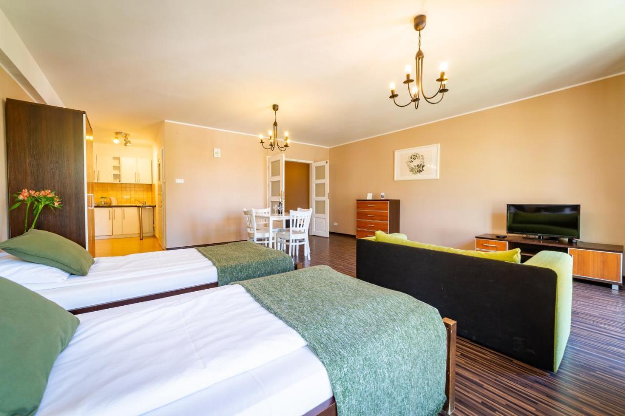 Apartamenty Portowe Mikołajki Екстериор снимка