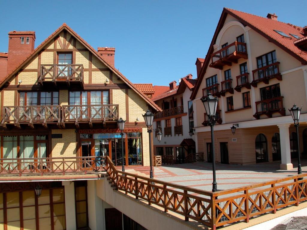 Apartamenty Portowe Mikołajki Екстериор снимка