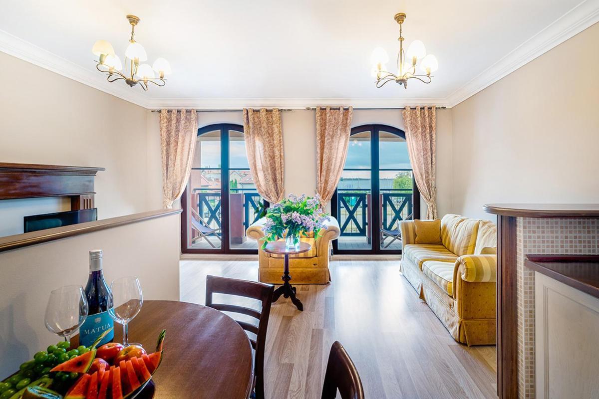 Apartamenty Portowe Mikołajki Екстериор снимка