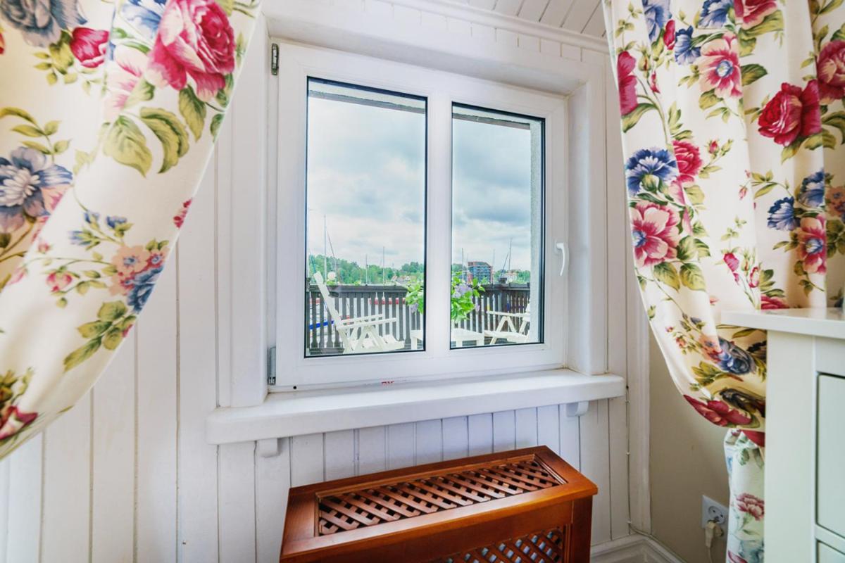 Apartamenty Portowe Mikołajki Екстериор снимка
