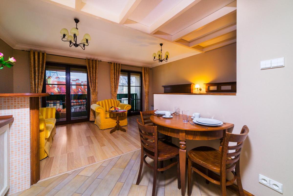 Apartamenty Portowe Mikołajki Екстериор снимка